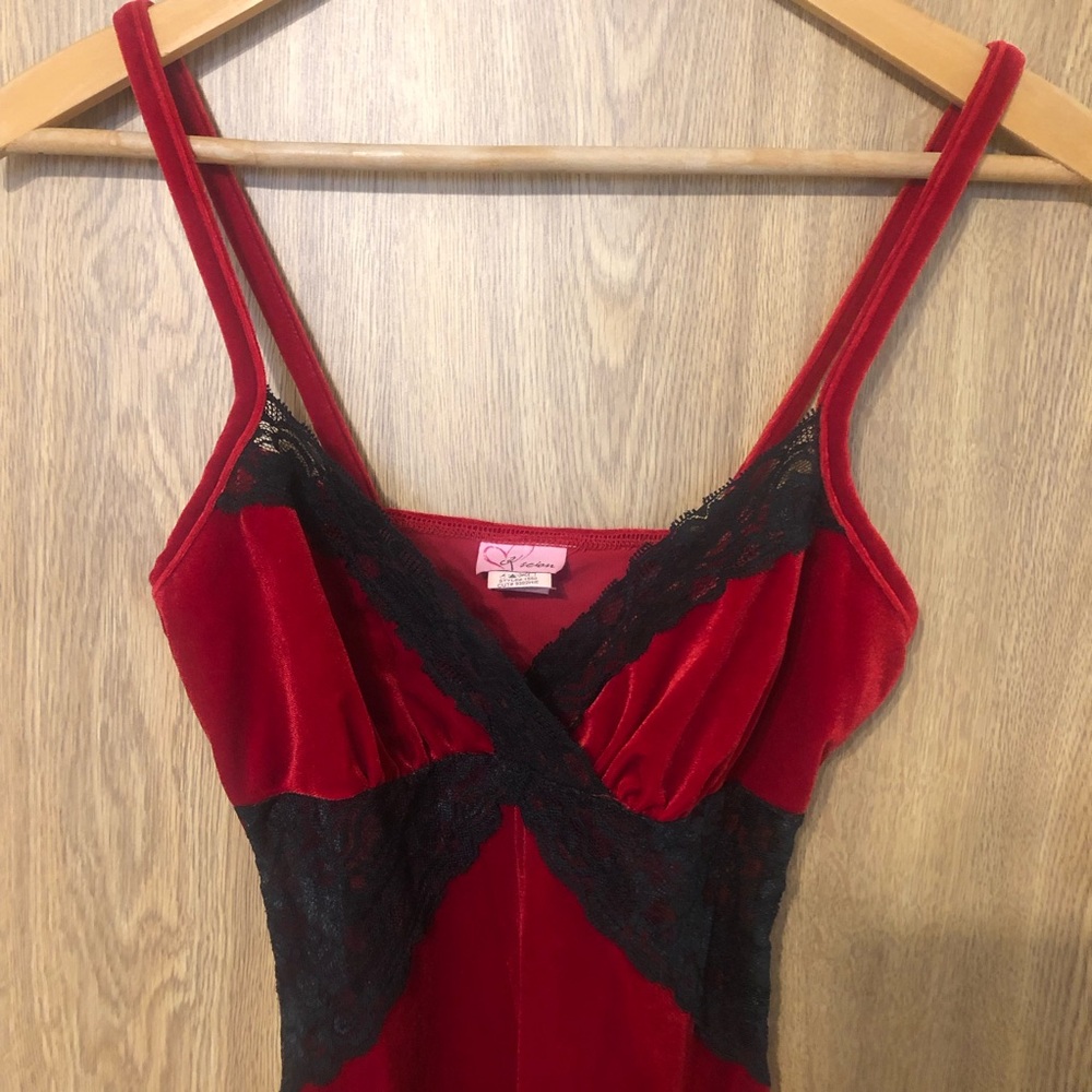 Red Velvet Lace Trim Top - Picture 2 of 5